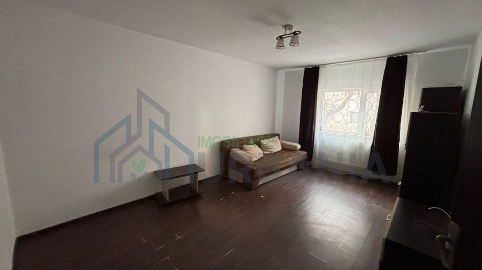 Apartament 2 camere Podu de Fier - Poză 4