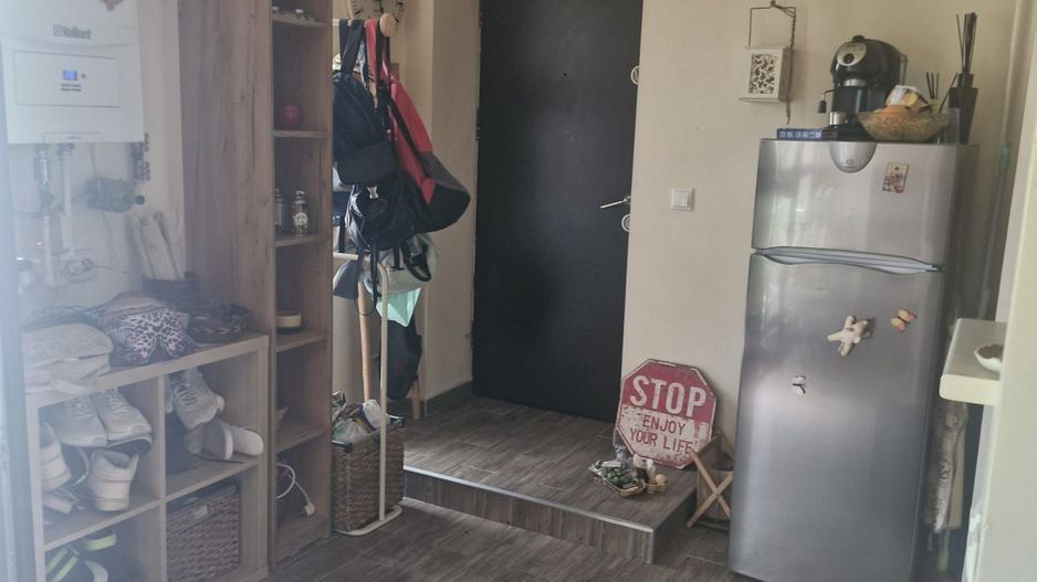 De Vanzare Apartament 2 Camere in Vila Sebastian sect 5 - Poză 6