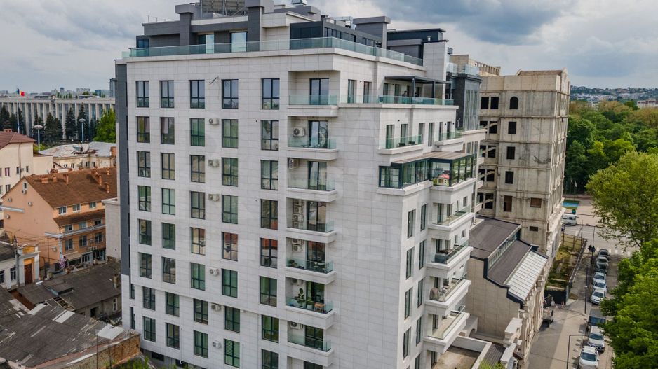 Vânzare, apartament, 2 odăi + living, str. Tricolorului, Centru - Poză 33