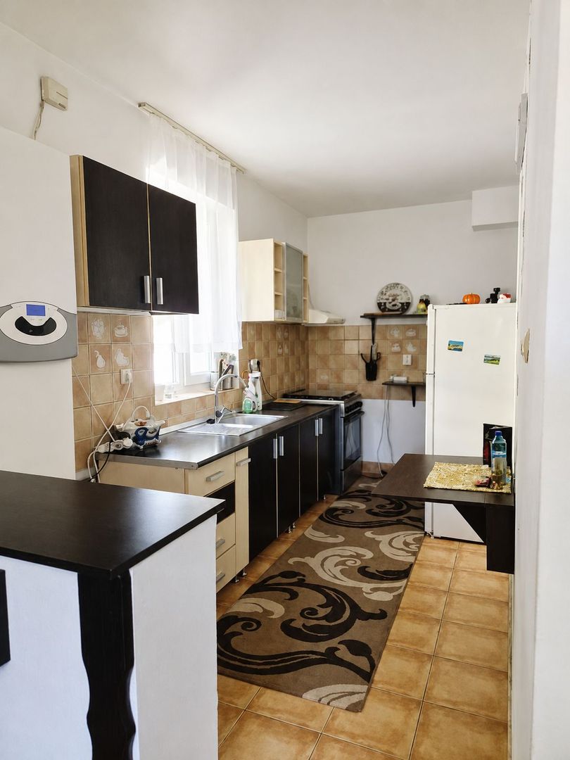 Duplex Spațios în Giulești-Sârbi - Poză 3