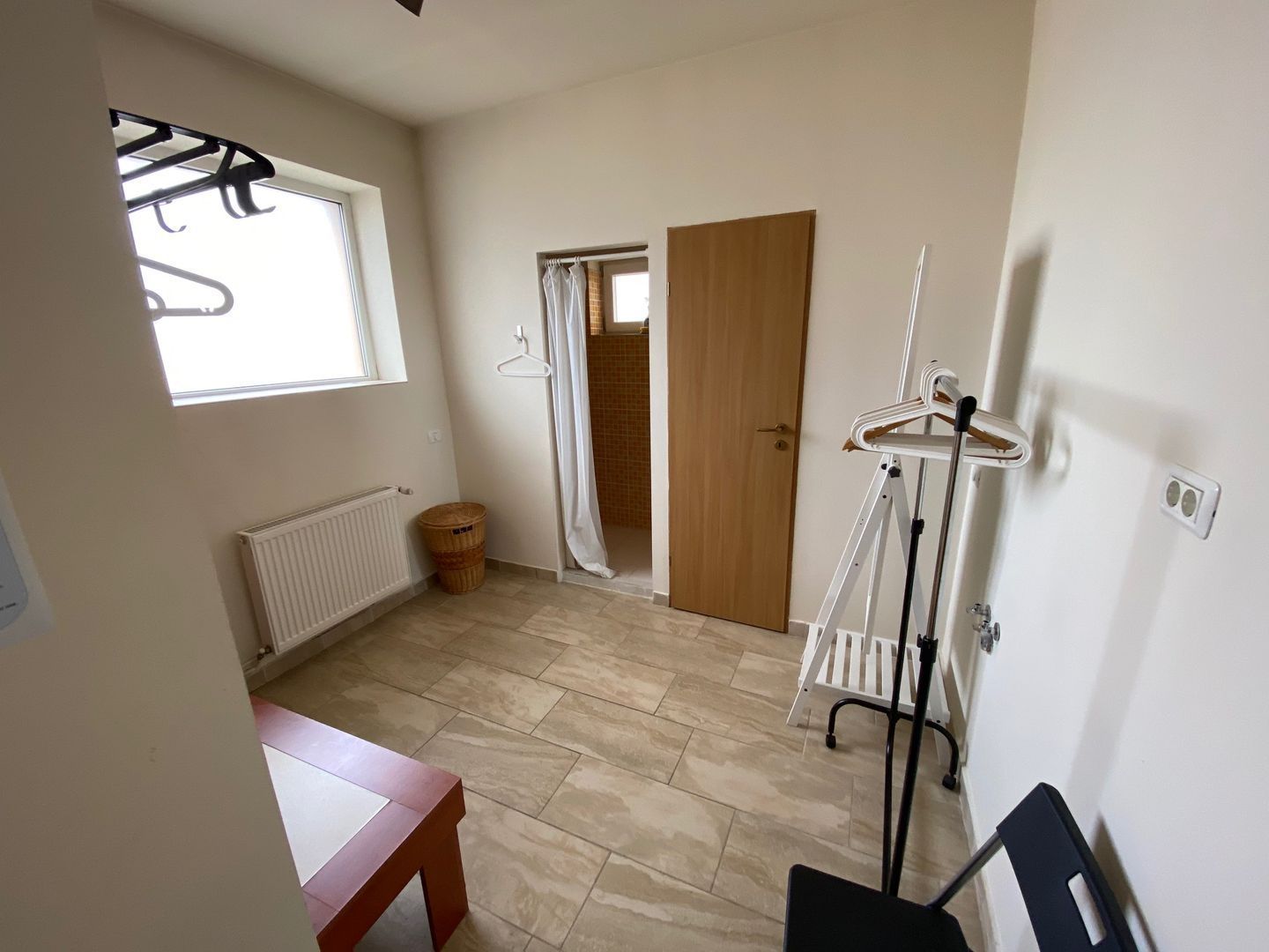 Casa In Dumbravita pretabila birouri sau alte activitati - Poză 6