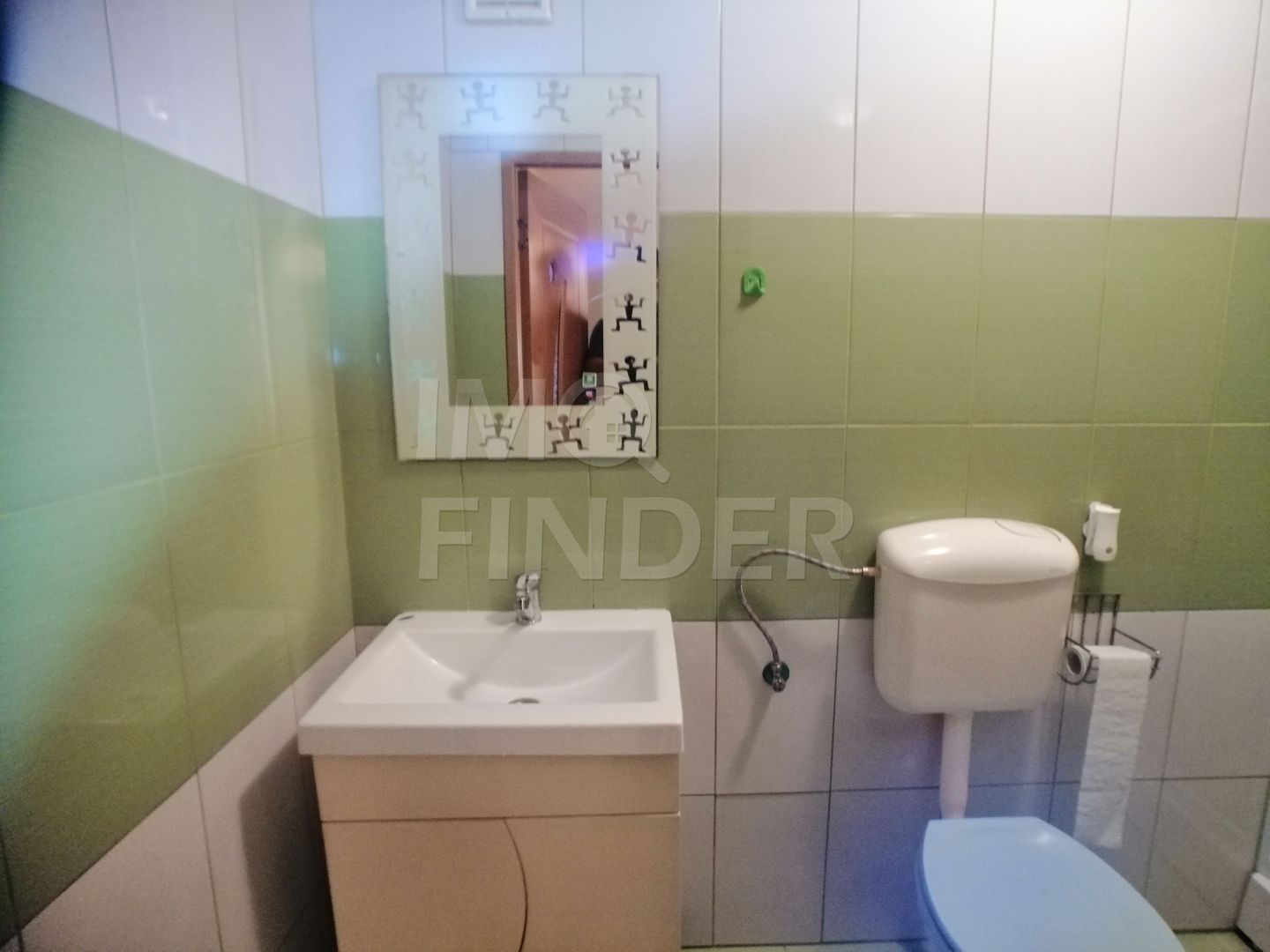 Apartament o camera strada Bucuresti - Poză 6