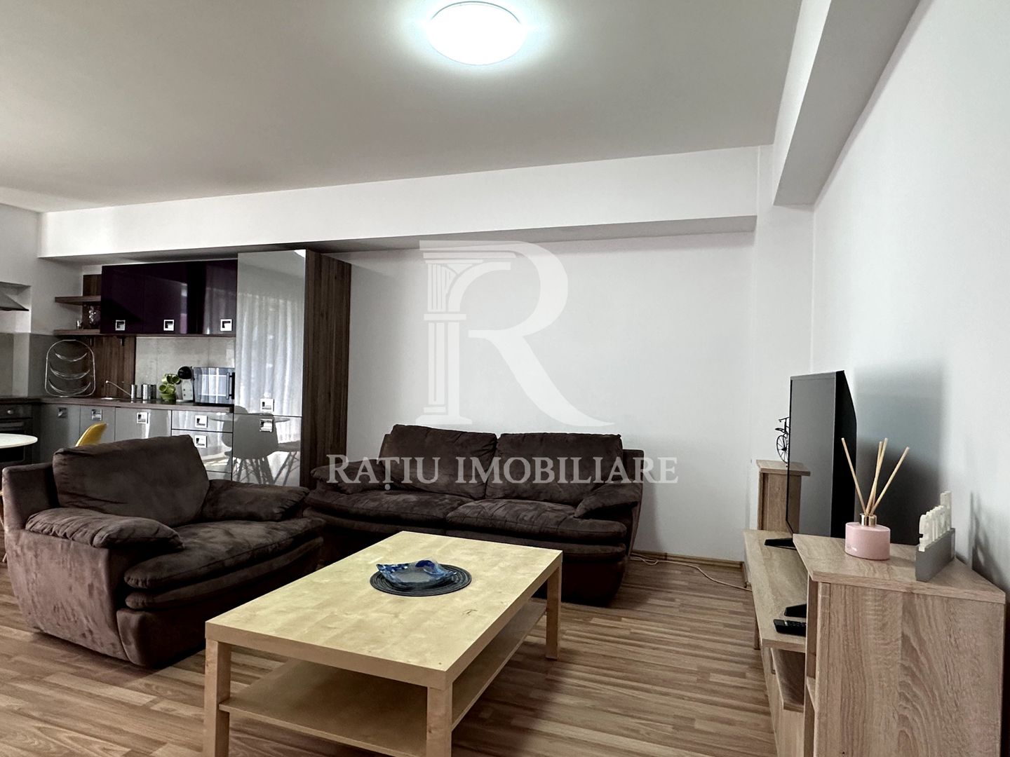 Apartament cu 2 camere de închiriat | Nufărul | Oradea - Poză 4