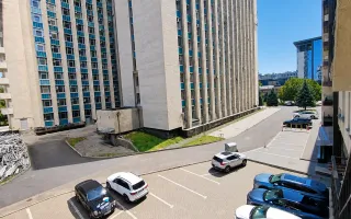 Chirie Birou. Centru, str Serghei Lazo 71 m.p - Poză 14