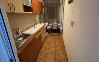 Garsoniera spatioasa in zona Piata Muncii - Campia Libertatii - Poză 5