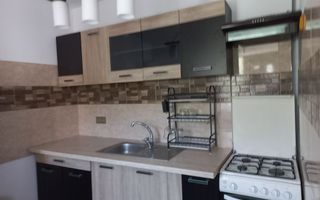 Apartament spațios la casă, curte & parcare – zona Mehala - Poză 5
