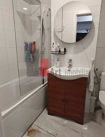 Vindem apartament 3 camere Bulevardul Iuliu Maniu zona Lujerului - Poză 5