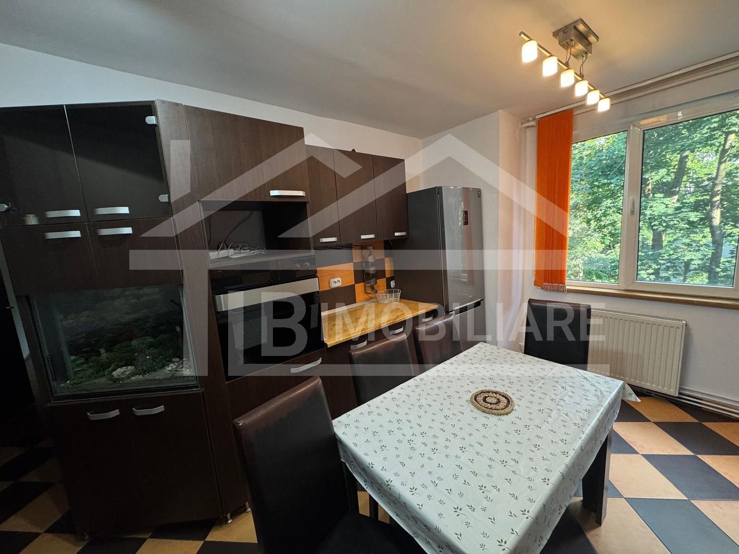 Apartament cu 2 camere, 50mp, decomandat, Zona Fortuna - Poză 8