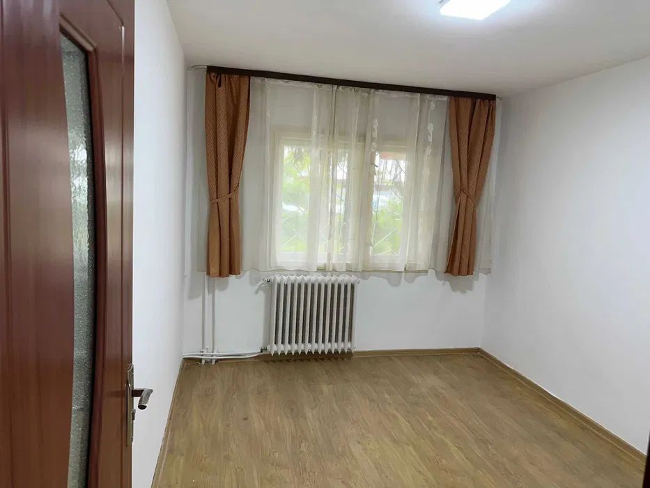 3 camere decomandate zona Piata Zorilor - Poză 1
