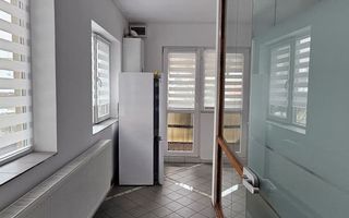 Apartament cu 3 camere la vila pe Bdul Victoriei Sibiu - Poză 7