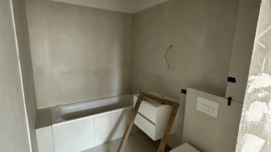 Apartment bloc nou cu lift si loc de parcare inclus - Poză 3