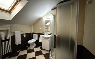 Casa individuala | 7 Camere cu baie proprie | Promenada - Poză 19