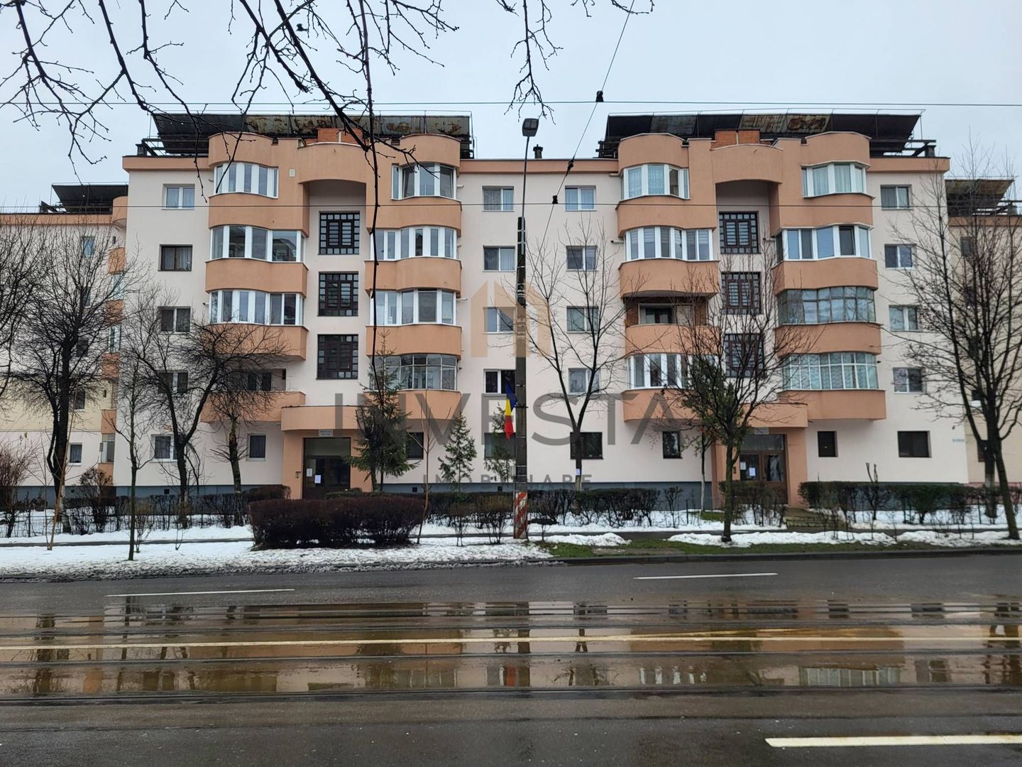 Apartament 2 camere, etaj intermediar, Plopilor– locatie excelenta - Poză 1