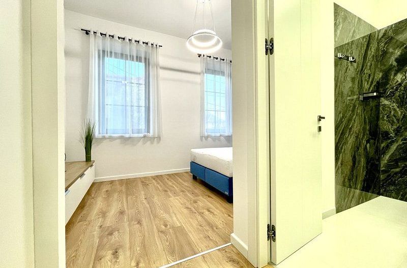 Elegant, finisaje premium, locație deosebita - 3 camere  în Bălcescu - Poză 20