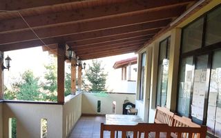 Hotel cu arhitectură montană deosebită poziționare premium Sâmbătă de Sus - Poză 10