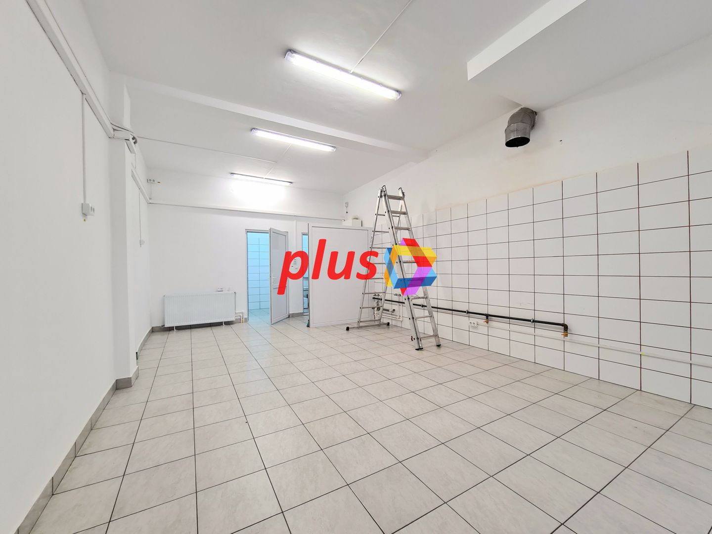 Spatiu comercial de închiriat Brasov - 38 mp # plus- imo.ro - Poză 1