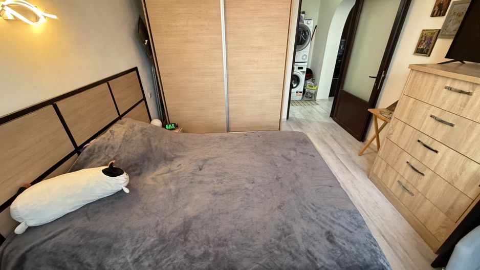 Apartament 3 cam modern complet renovat - mobilat Campina- central - Poză 6
