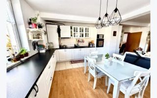 Apartament cu 3 camere în Dumbrăvița - Poză 2