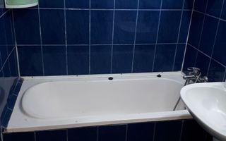 Vand apartament 2 camere confort 2 - Poză 8