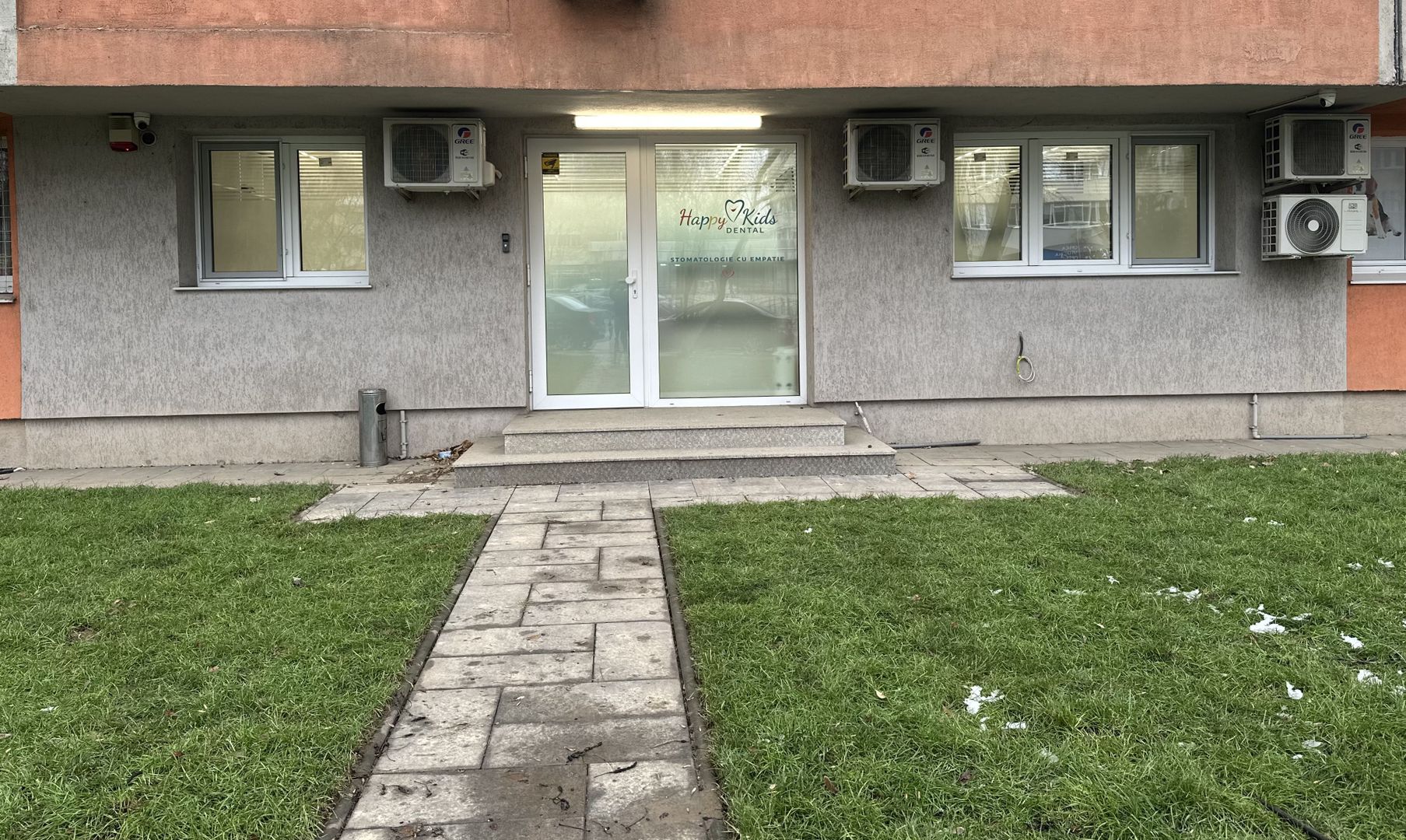 Clinica Stomatologica Premium – 2 Cabinete Complet Utilate – Metrou - Poză 3