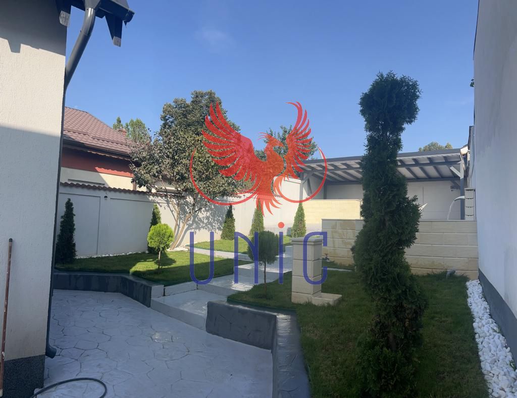 Vila superba cu piscina, zona ultracentrala - Poză 2