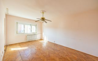 Apartament 3 camere, Micalaca zona 300, decomandat - Poză 2