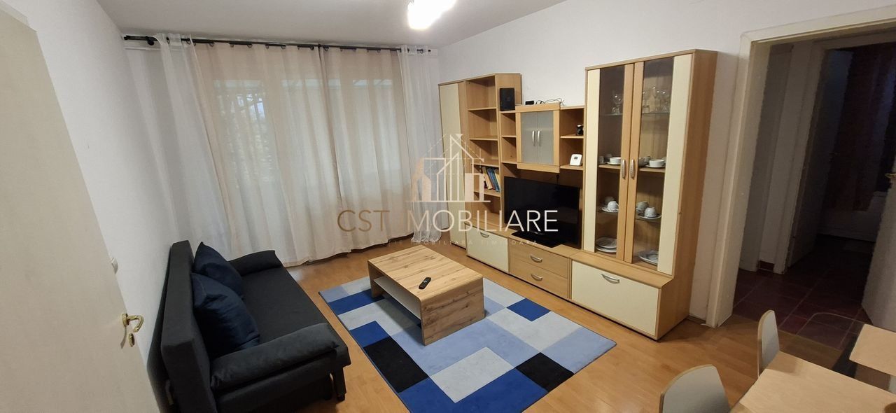 Apartament 3 camere - ultracentral - Medicina - Centrala Proprie - Poză 1