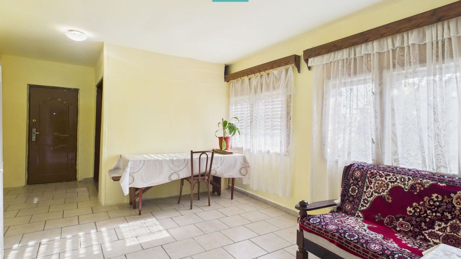 Casă cu 4 camere în Sânpetru German, Secusigiu - Poză 3