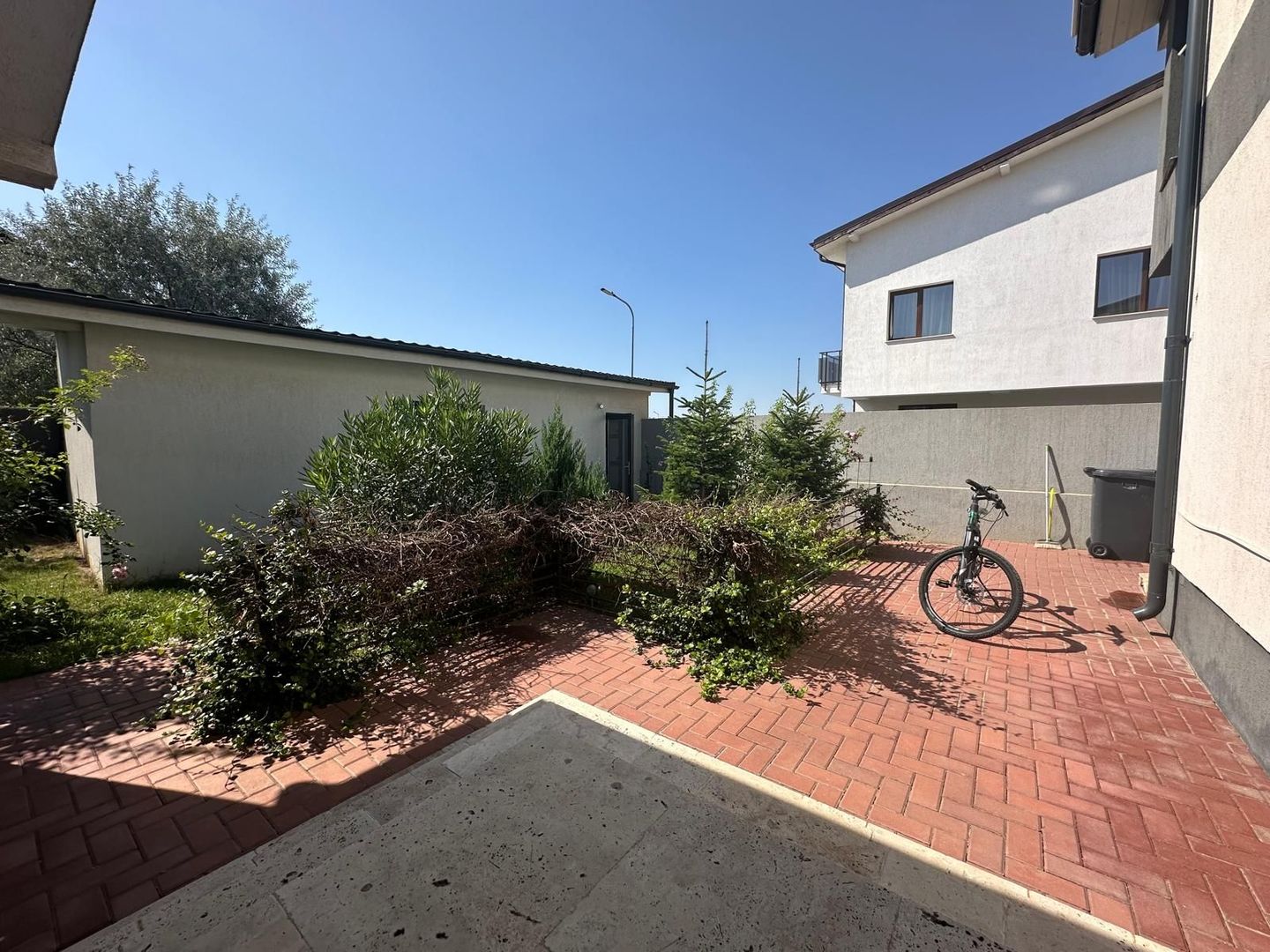 Vila individuală P+1, 5 camere, 260 mp utili – teren 400 mp - Poză 42