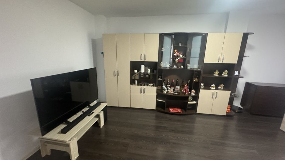 APARTAMENT CU 3 CAMERE, ETAJ 4, GRUI, CAMPULUNG - Poză 2