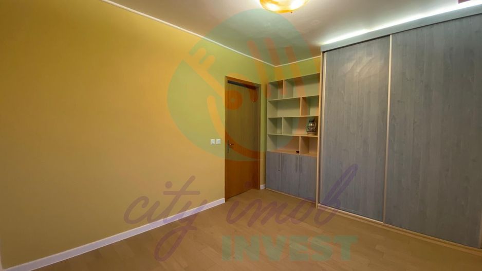 Apartament  3 CAMERE in bloc boutique-CENTRALA PROPRIE-80 mp - Poză 6