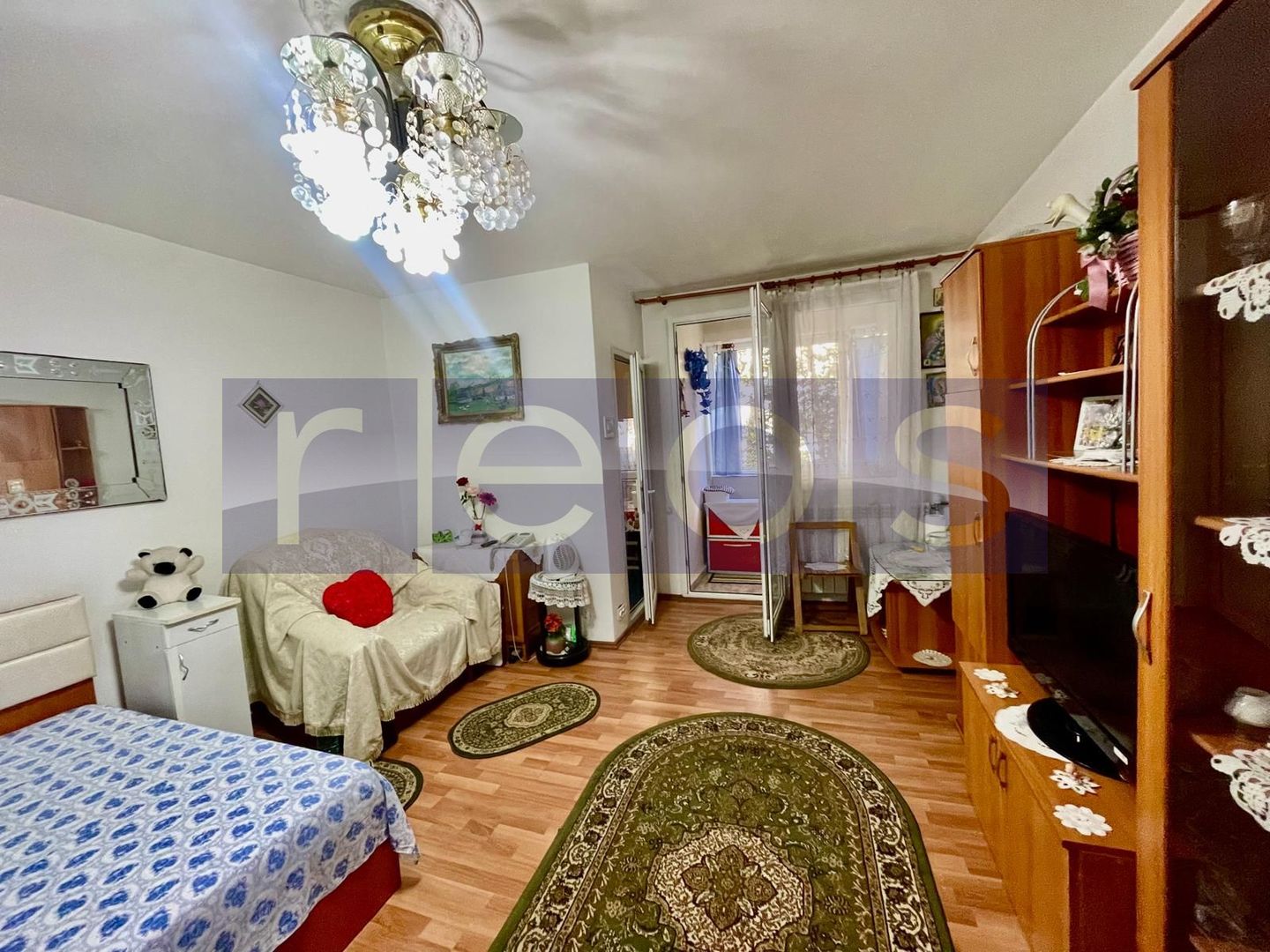 VANZARE GARSONIERA VATRA LUMINOASA IANCULUI 31MP - Poză 1