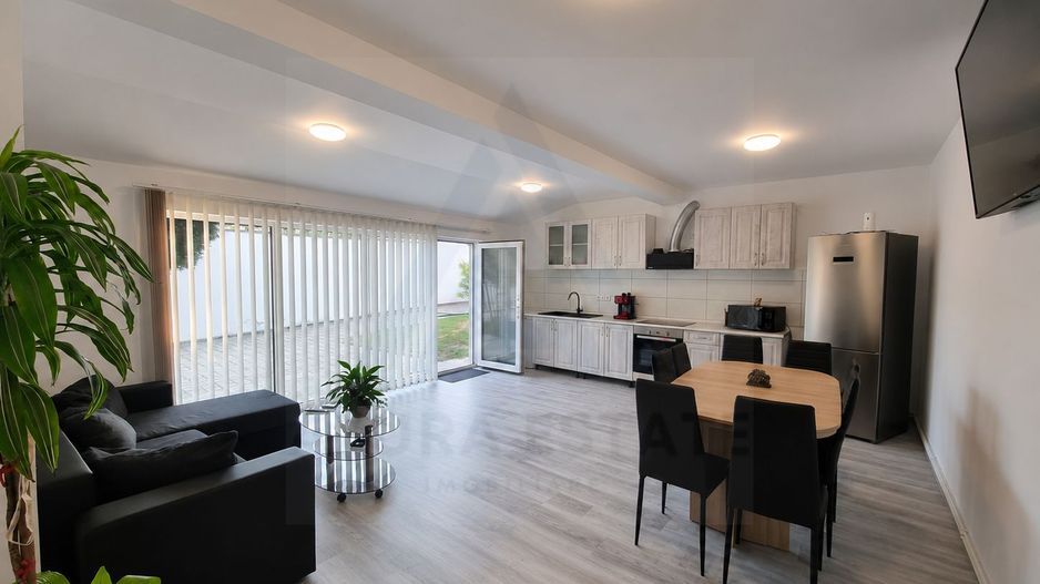 Casă cu 2 apartamente 5 camere 140 mp utili curte 289 mp in Turnișor - Poză 1