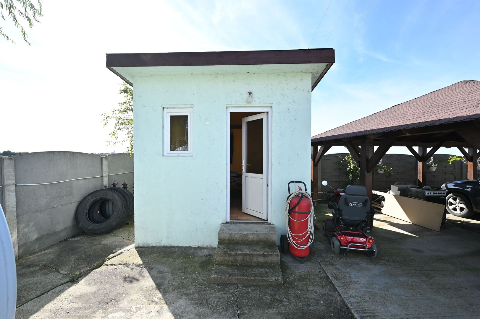 Casa P+1E, cu anexe si hala - Poză 26