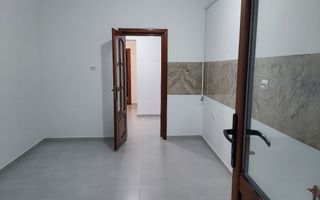 Apartament 3 camere, Păcurari, etaj 2/9, 83,92 mp, renovat, 156.000 Euro - Poză 2
