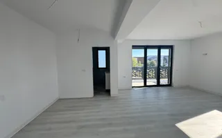 Vila 5 camere Otopeni Central-bucatarie si finisaje incluse - Poză 11
