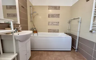 Casă 3 camere | Garaj | Terasă Amenajată | Pet-Friendly | Hărman - Poză 20