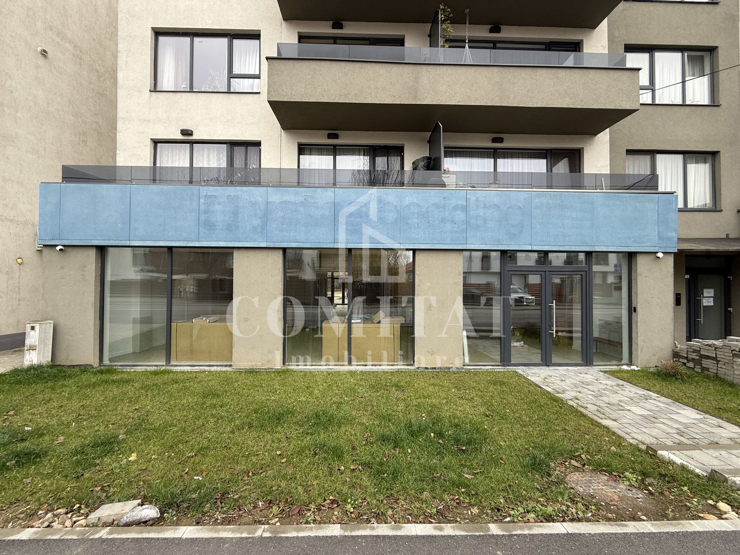 Spațiu comercial ideal showroom str Borhanciului - Poză 1