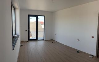 Duplex modern intr-o zona linistita - Poză 5