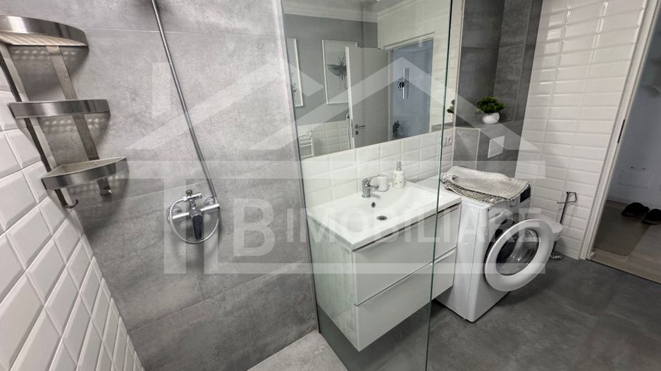 Apartament cu o camerea, 37mp, garaj , Zona Crinului Residence - Poză 6