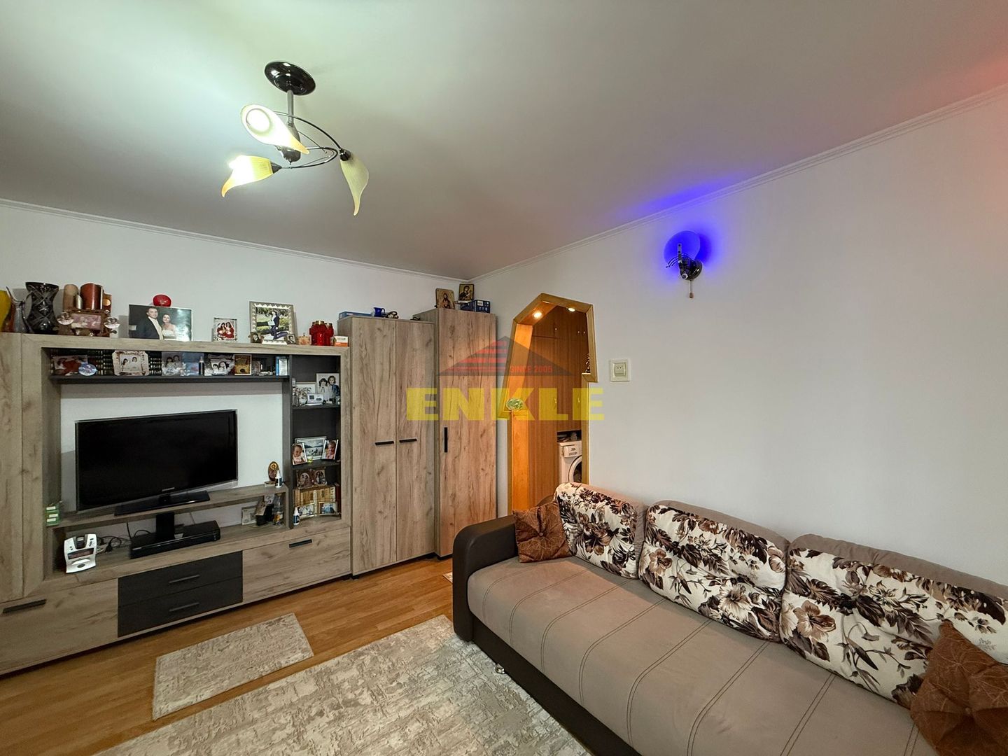 Vând apartament 2 camere – semidecomandat, 53 mp – Zona Curcubeului - Poză 1