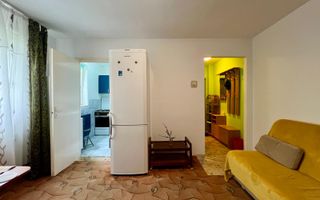 Apartament de 2 camere, 32mp, etaj, intermediar, zona Diana - Poză 2