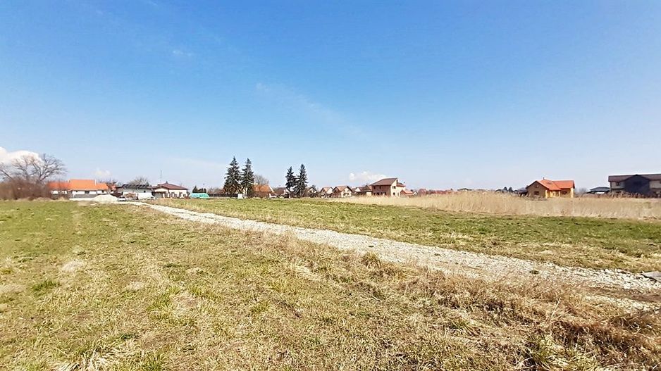 Brasov-Stupini, parcele de la 600mp, pret 58 euro/mp - Poză 2