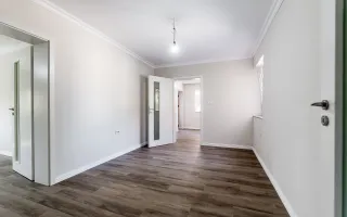 Casă gata de mutat în Aradul Nou, renovată complet (2026) - Poză 16
