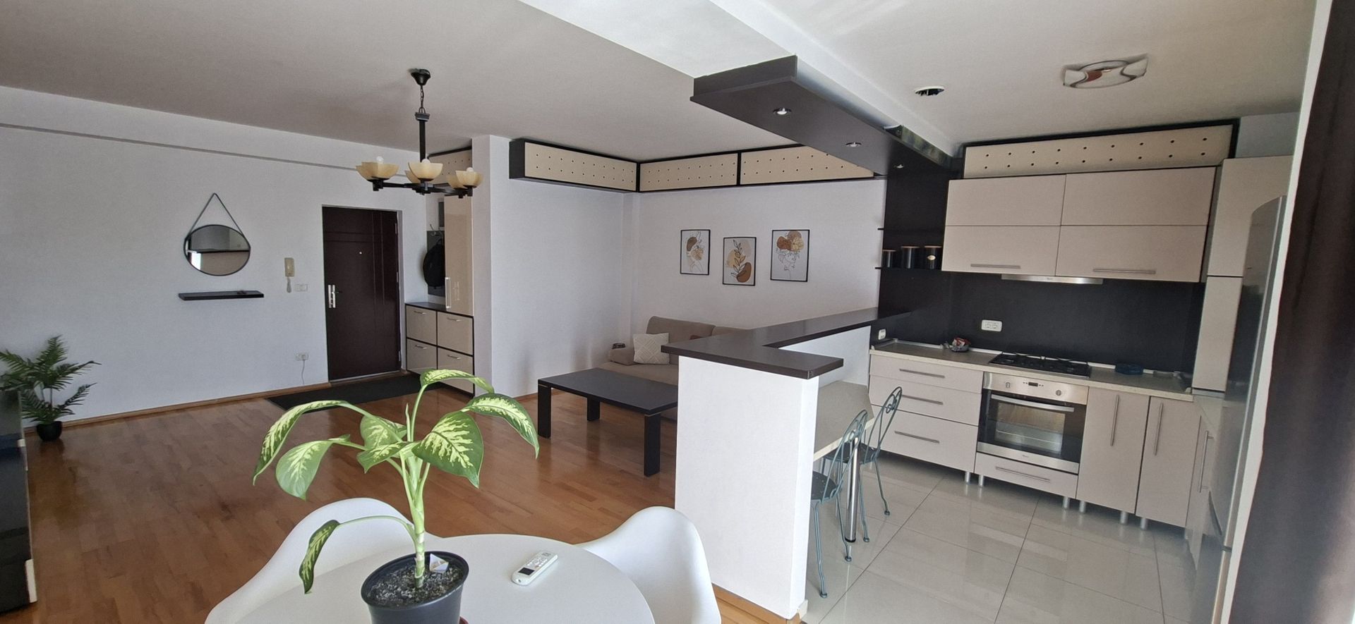 Apartament cu 2 camere si loc de parcare - Torontalului - Poză 8