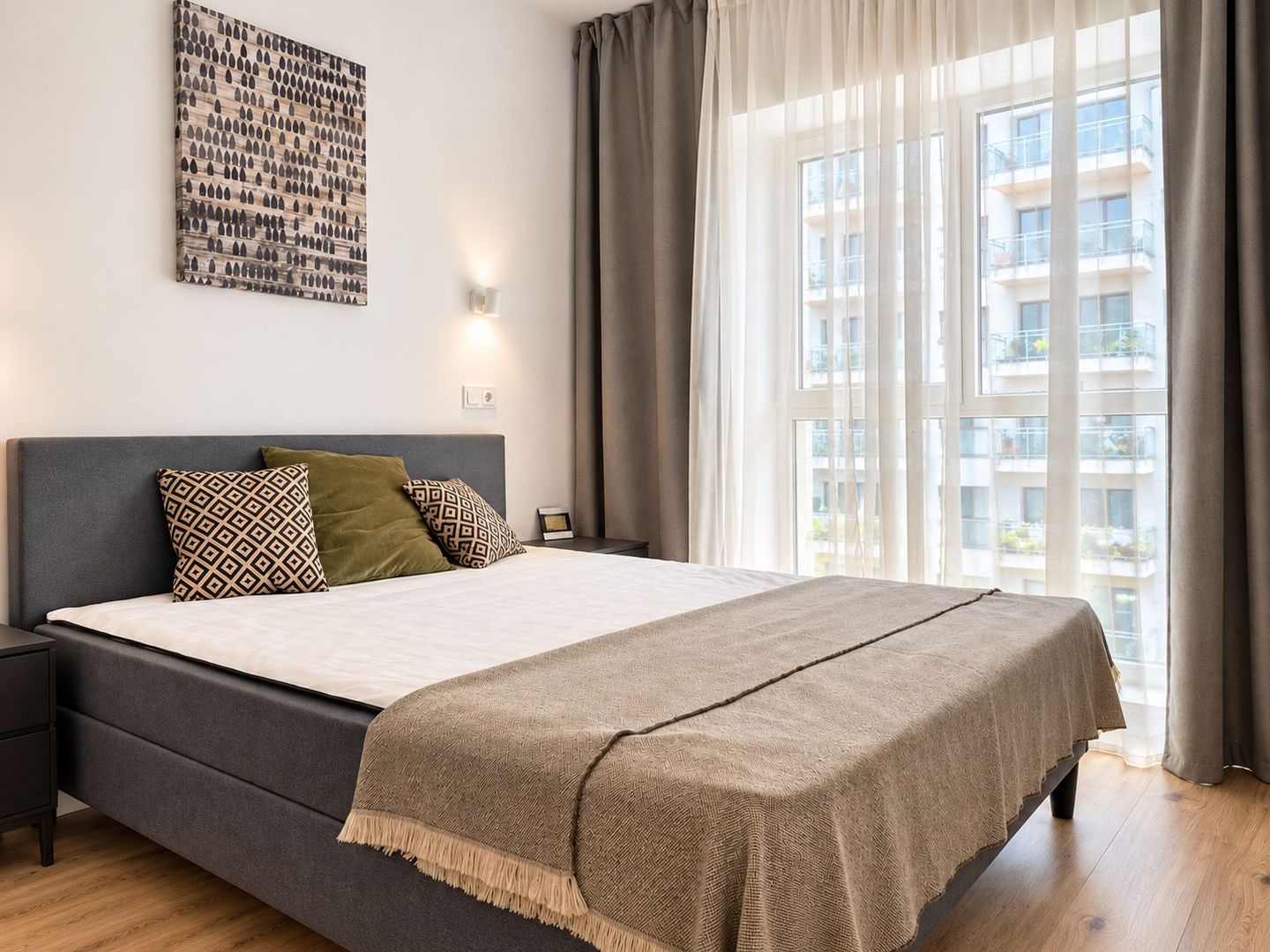 For Rent Modern 3-Room Apartment | Belvedere Residence | Pipera Metro - Poză 8
