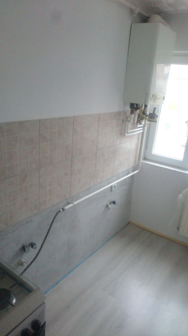 ageuropa.ro vinde ap 3 cam 49mp cu BALCON la etajul 3 în Micro 15. - Poză 8