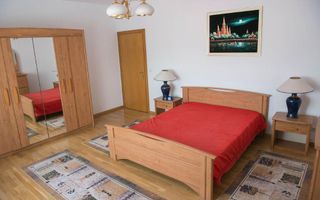 APARTAMENT CU 4 CAMERE LA INCHIRIERE LANGA PARCUL VERDI - Poză 10