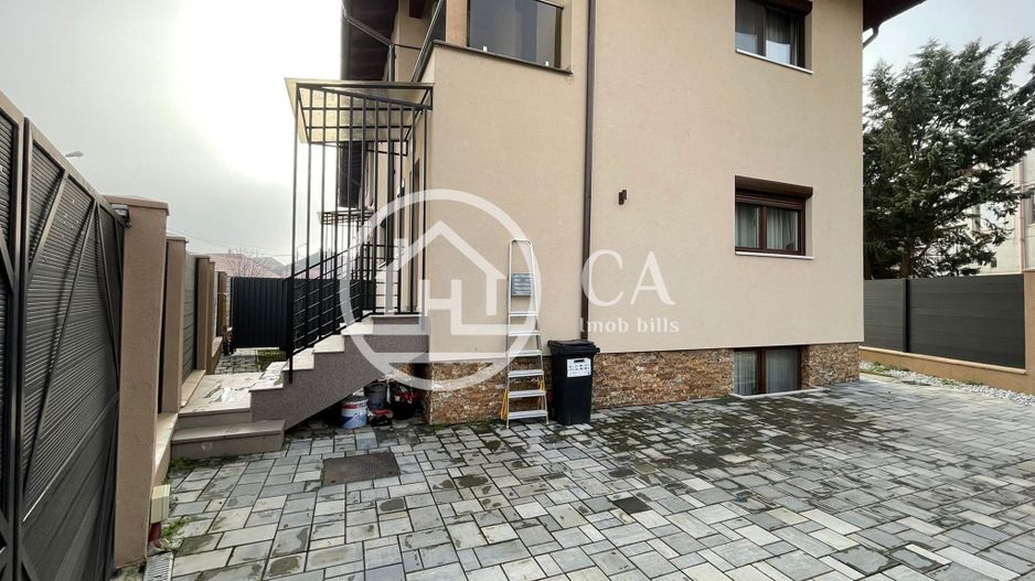 Casa LUX cu 5 camere de inchiriat in zona Iosia, Oradea - Poză 17
