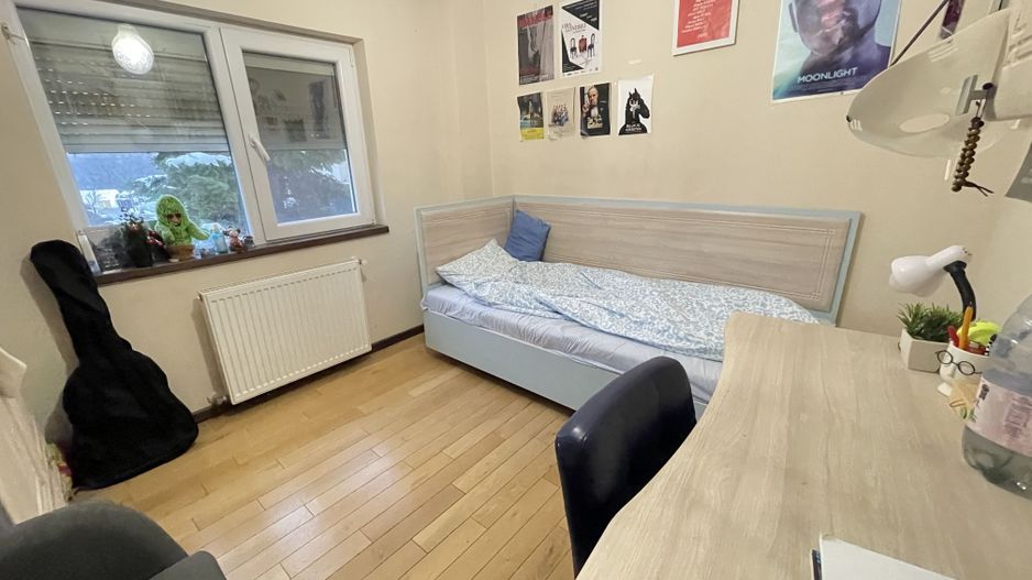 Apartament 4 camere,etaj 1,zona Bucovina - Poză 3